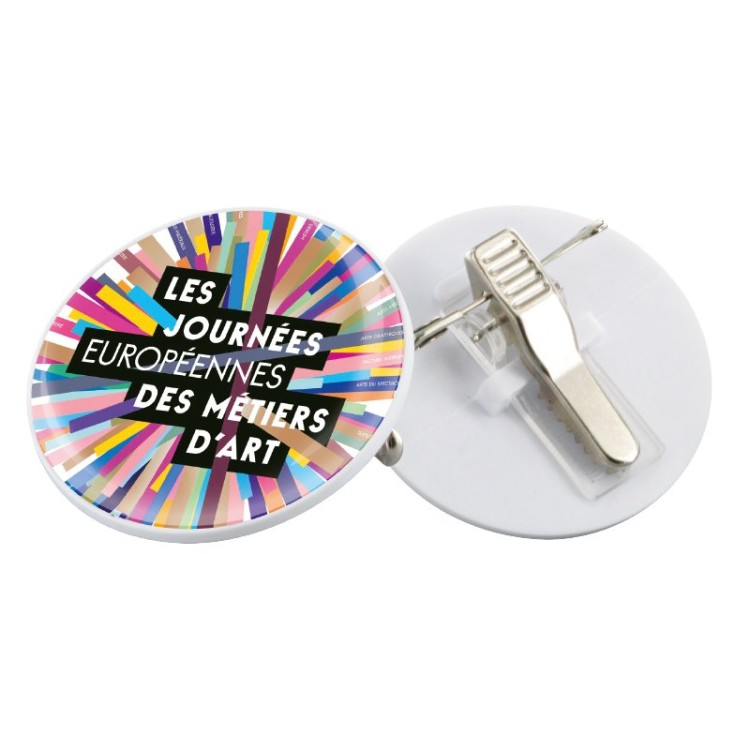 BADGE PLASTIQUE (PS) AVEC PINCE-EPINGLE POUR QUADRIDOME - PS CHOC